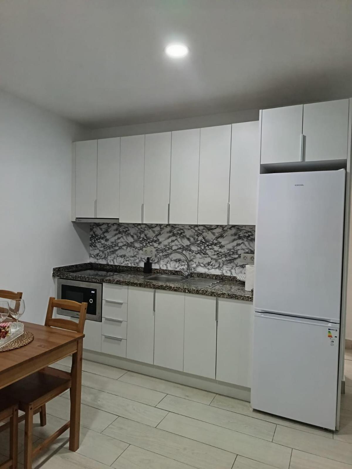 Alojamientos Kyomu El Pilar La Laguna  Ngoại thất bức ảnh